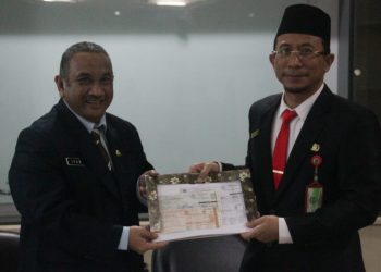 Penandatanganan Berita Acara Serah Terima Kendaraan Kepada Disdiknas