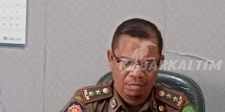 Plt Ketua Satpol PP Kutim Landadi