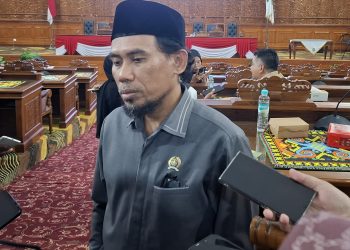Antrian Panjang BBM Langka di Kutim, Ketua DPRD Angkat Bicara