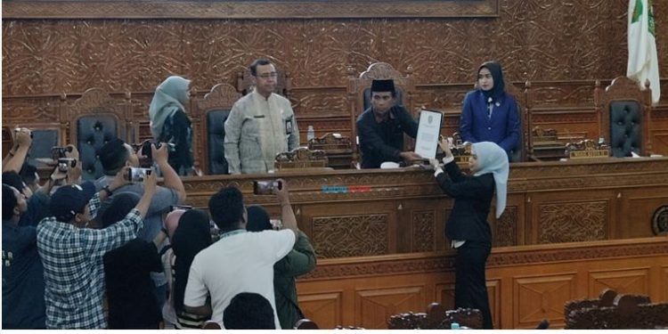 Pandangan Fraksi GAP DPRD Kutim pada R-APBD 2025