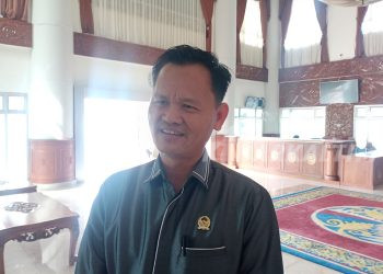 Kajang Lahan: DPRD Kutim Komitmen Dukung Pendidikan dengan Beasiswa
