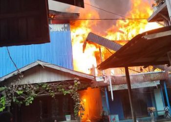 Kebakaran di Batu Ampar Hanguskan 109 Rumah, 150 KK Terdampak