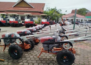 Petani Kutim Akhirnya Tersenyum: Bantuan Alat Pertanian Modern Jadi Kenyataan