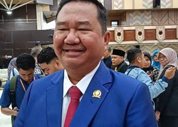 Ekti Imanuel Desak Perbaikan Jalan Nasional Tidak Lagi Tambal Sulam