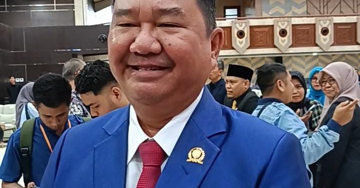 Ekti Imanuel Desak Perbaikan Jalan Nasional Tidak Lagi Tambal Sulam