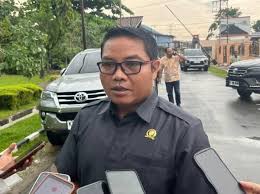 DPRD Kaltim Geram, Jalan Nasional Rusak Tapi Bebani APBD Daerah