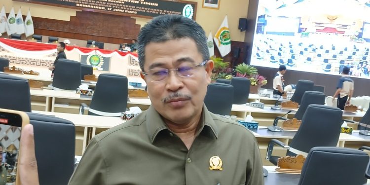 DPRD Kaltim Soroti Pentingnya Keseimbangan antara Gratispol dan Kualitas Pendidikan