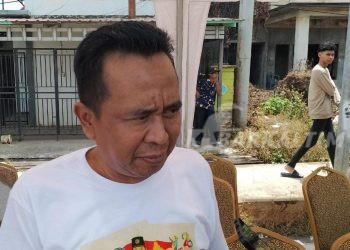 Dukung Pendidikan Merata, Kutai Timur Bagikan Seragam dan Buku Gratis untuk Peserta Didik